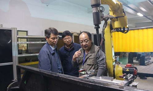 中国锻压协会和钣金协会领导莅临宝馨科技参观